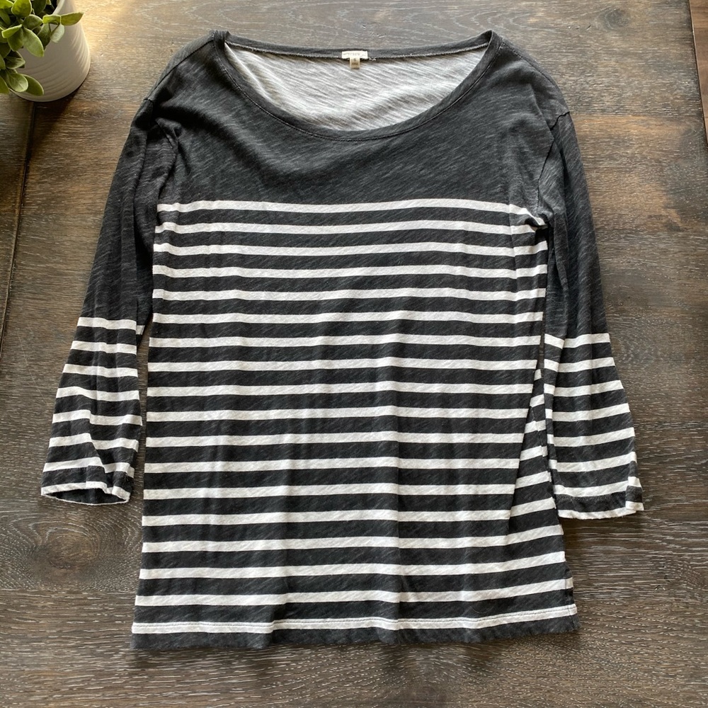 2/$30 J. Crew gray white stripe t shirt women’s small